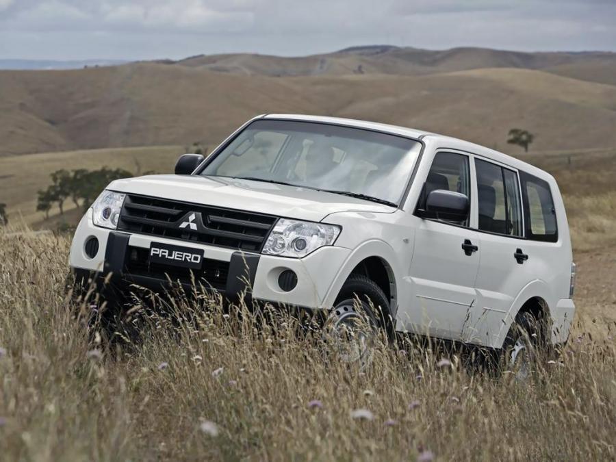  Mitsubishi Pajero GL 2006 года  (AU) (фото 3 из 3)